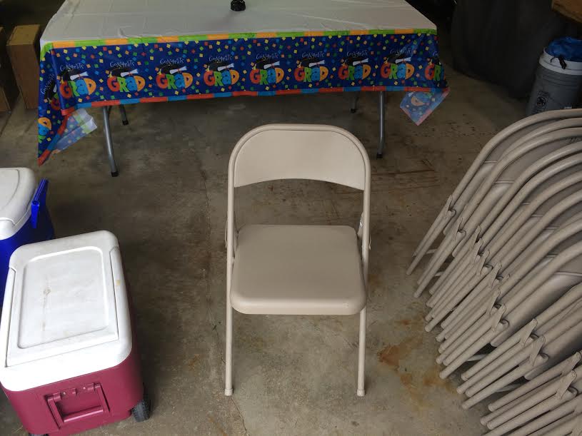 tables and chair rental delivery in Milwaukee, WI